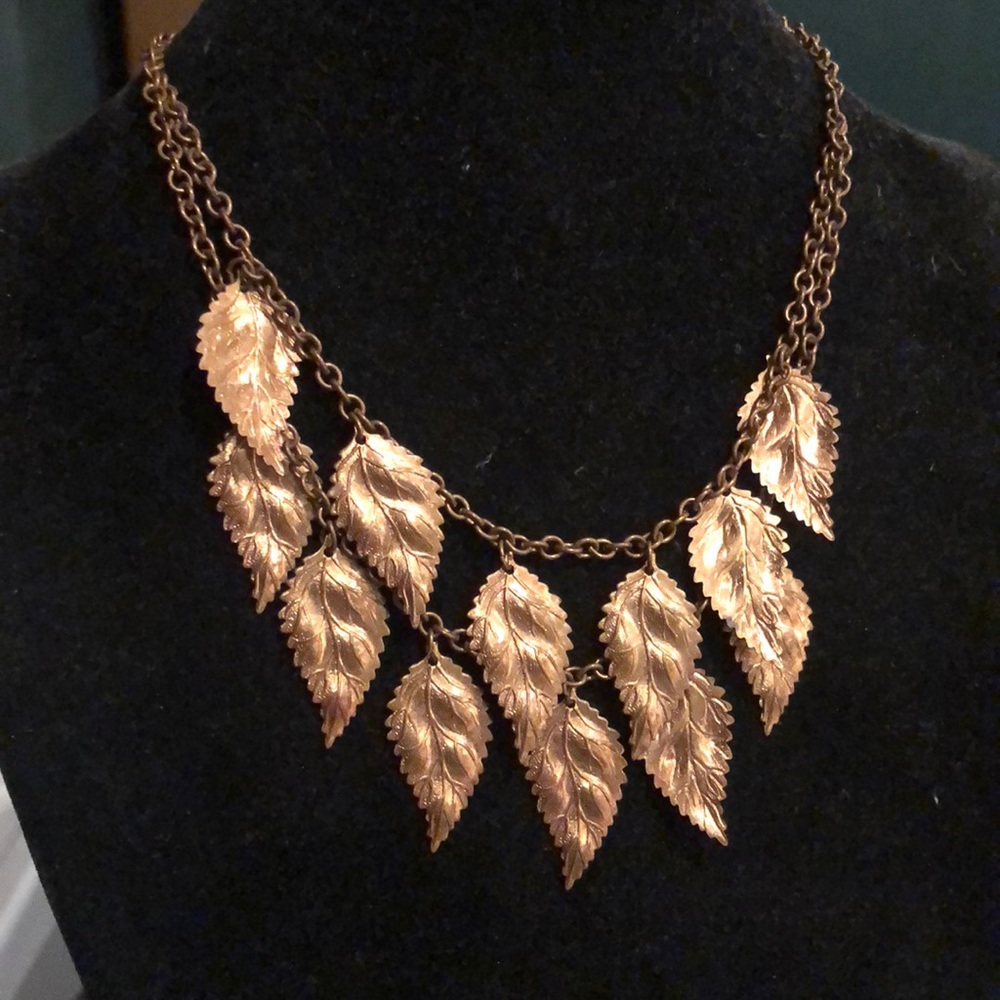Costume vintage necklace
